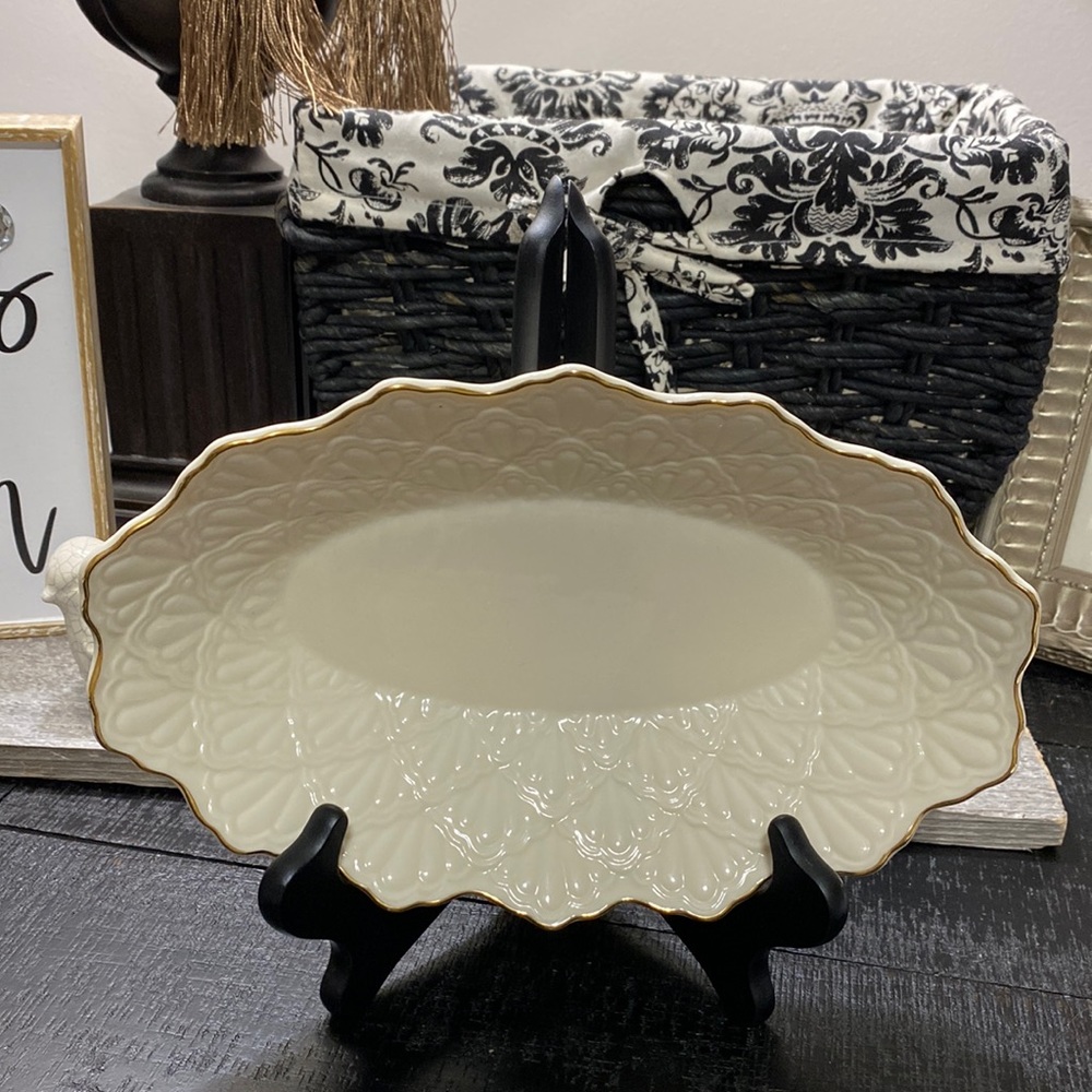 Gorgeous Lenox Oblong Candy Dish!